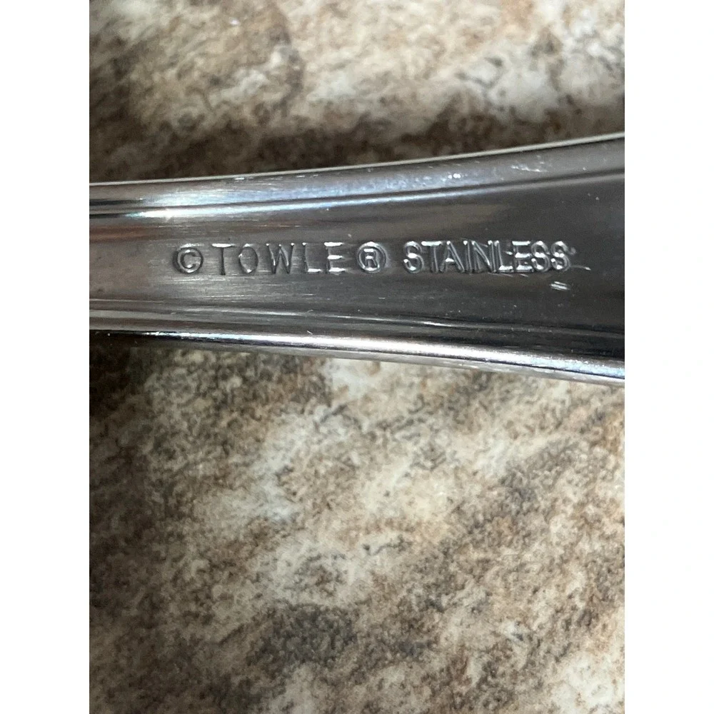 Towle Stainless Steel Salad Serving Fork Tropical Palm Tree Pattern Silver 9.25